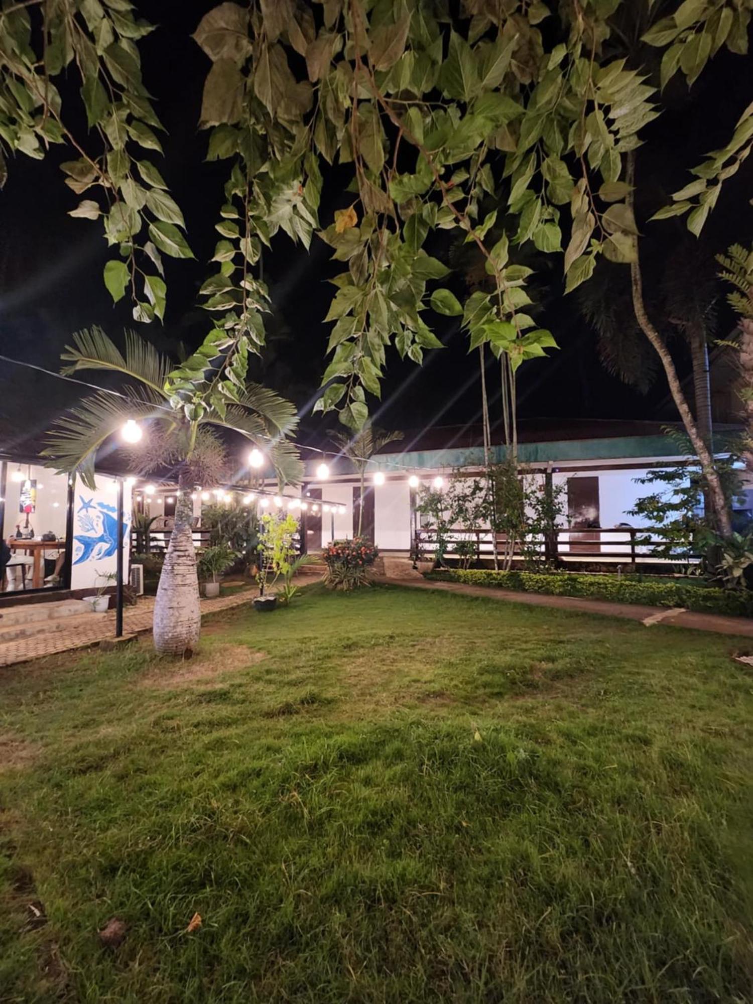 Reef Hostel Puerto Princesa ภายนอก รูปภาพ