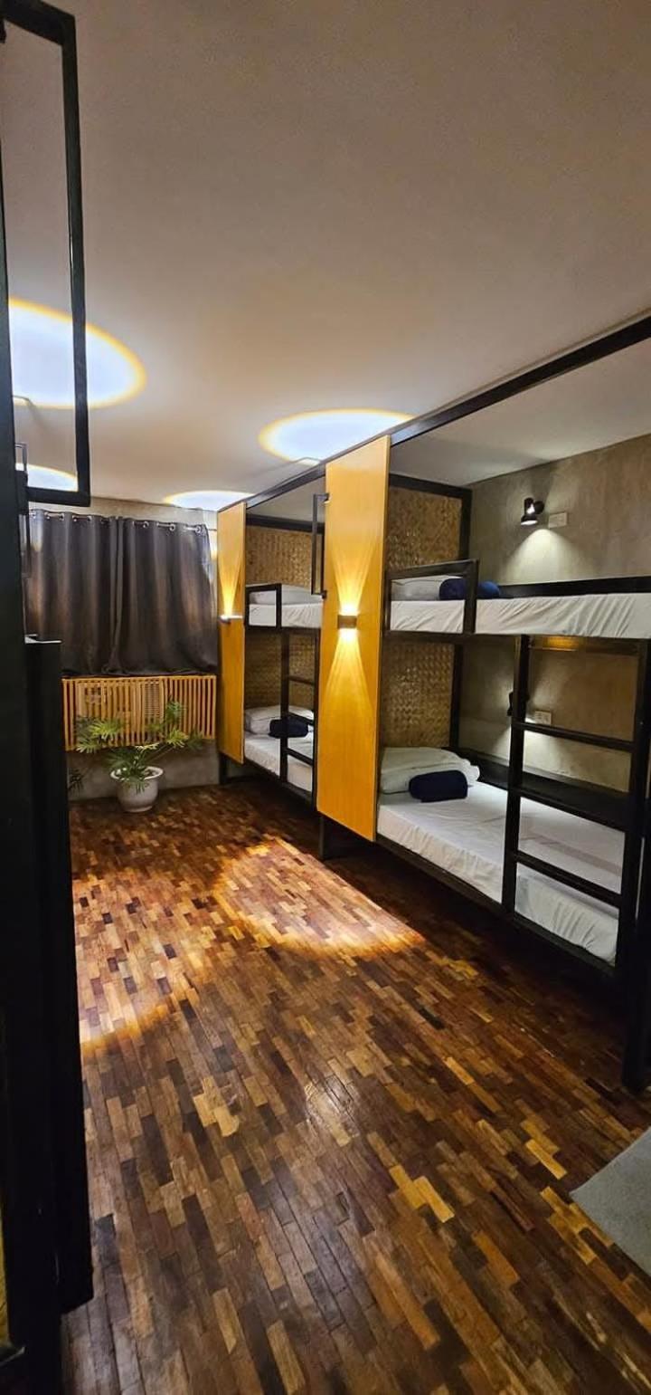 Reef Hostel Puerto Princesa ภายนอก รูปภาพ